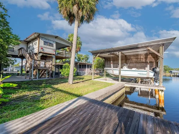 94 SE 899th Ave, Old Town, FL 32680