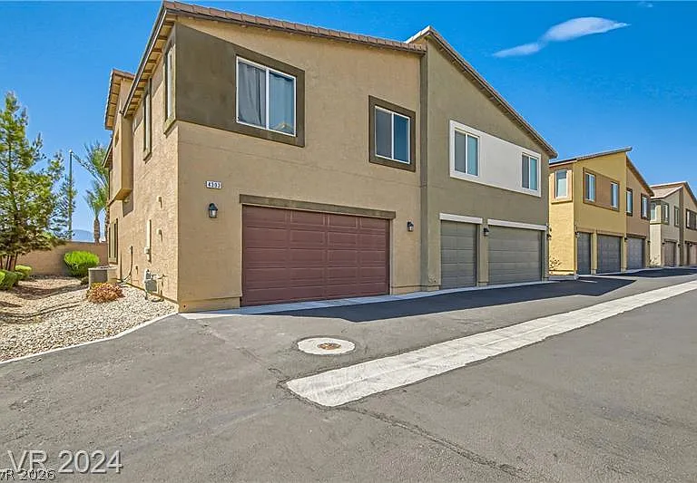 4393 Fire Glow Ave — Photo 26