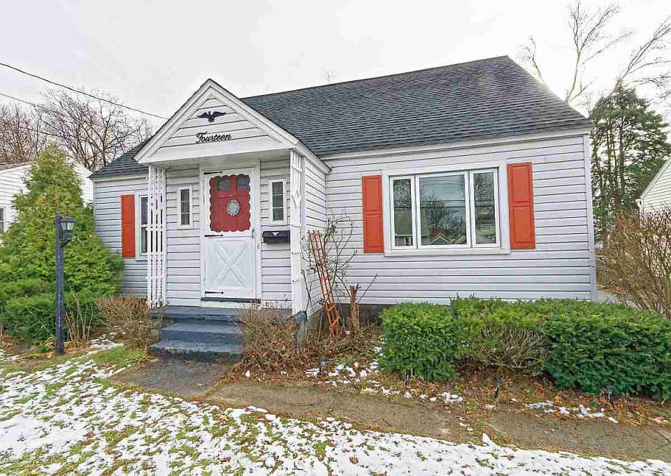1st image of 14 N Elmhurst Ave