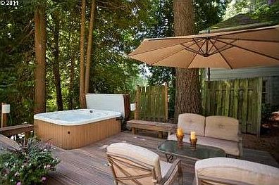 New TREX Deck and 6 Person Marquis Spa
