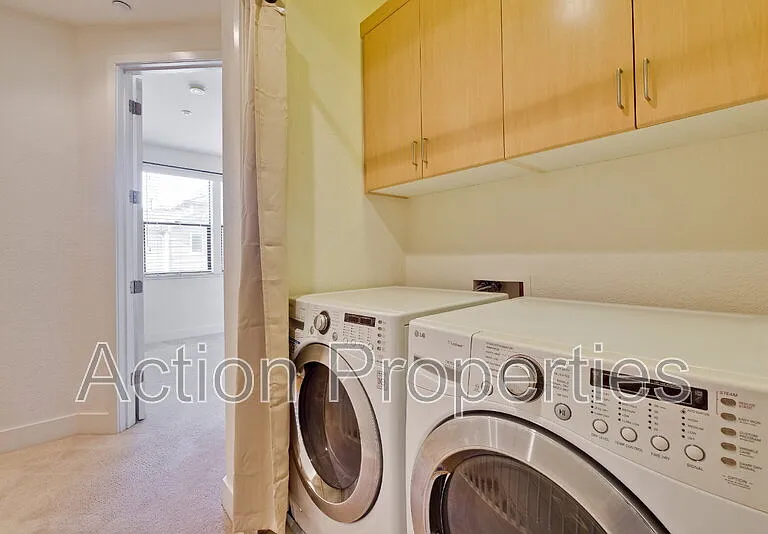 4206 Rickeys Way #I — Photo 37