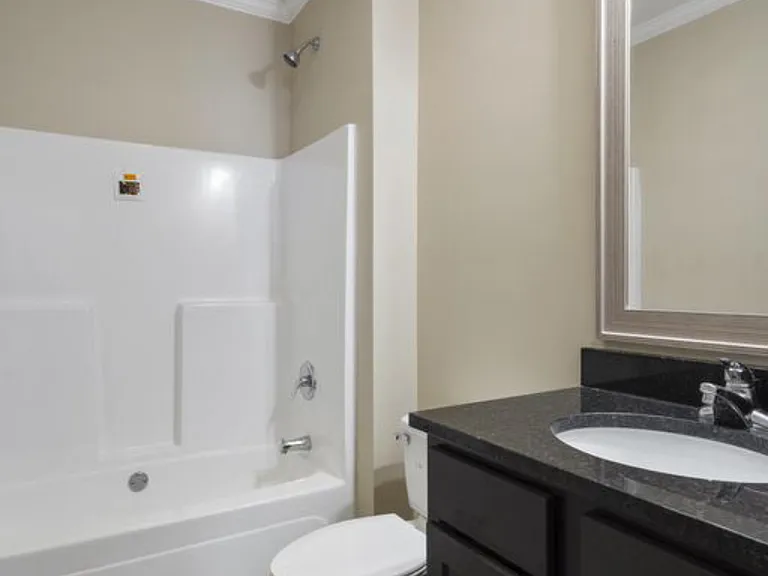 2000 Huff Pl #106 — Photo 13