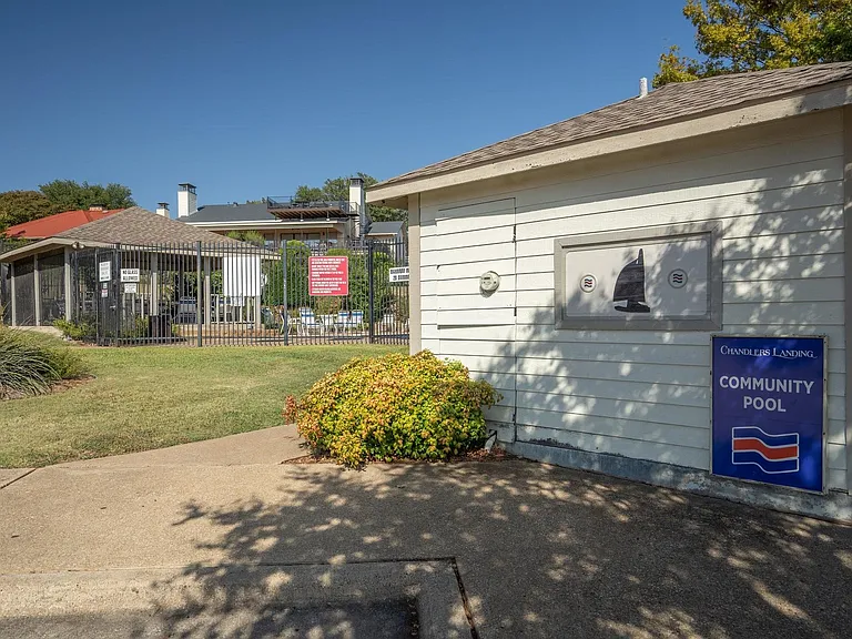 438 Yacht Club Dr #C — Photo 19