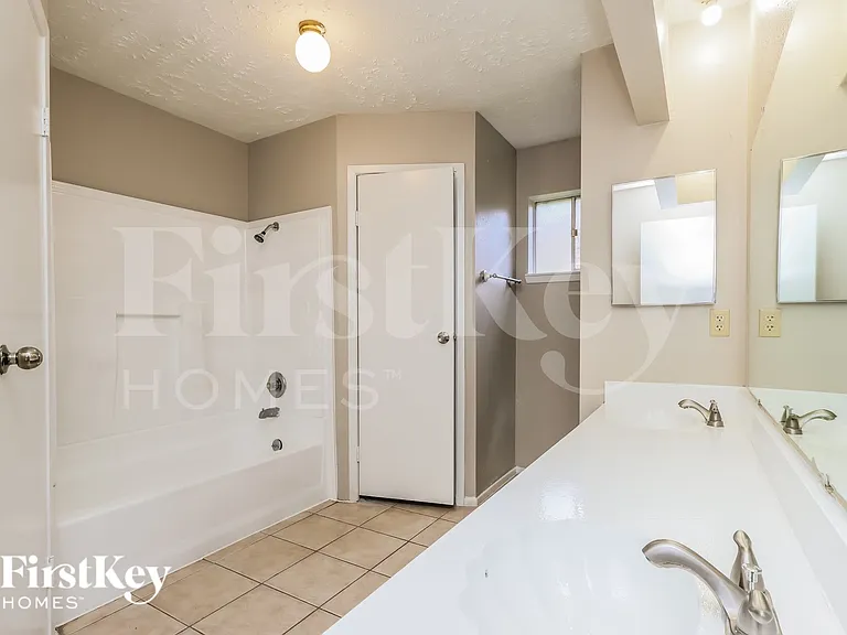 20102 Big Timber Dr — Photo 11