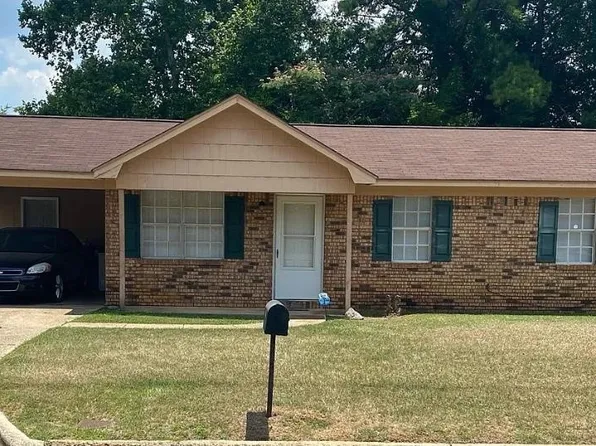 129 20th Ct E, Tuscaloosa, AL 35404