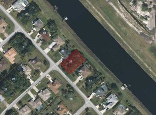 2255 SW Salmon Rd, Port Saint Lucie, FL 34953
