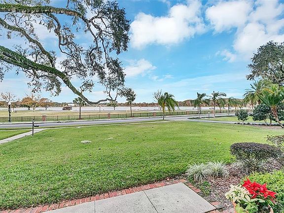 5th image of 129 Lake Shore Dr