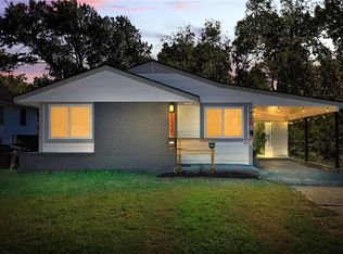 11225 E 15th St S, Independence, MO 64052