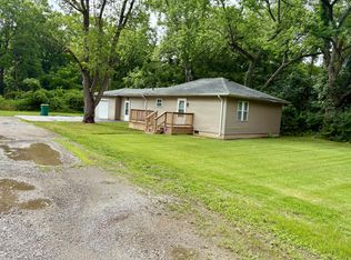 5954 Jefferson St, Merrillville, IN 46410