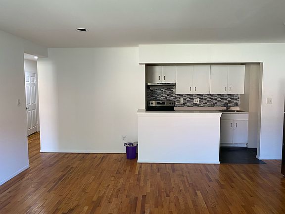 3rd image of 7541 113th St APT 2