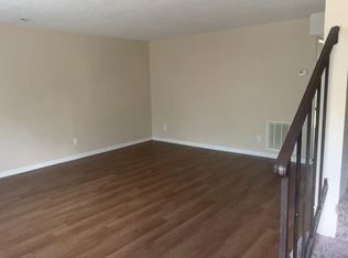 1623 4th Street Dr NE, Hickory, NC 28601