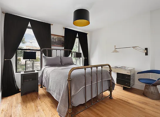 Sold by Compass | media 14