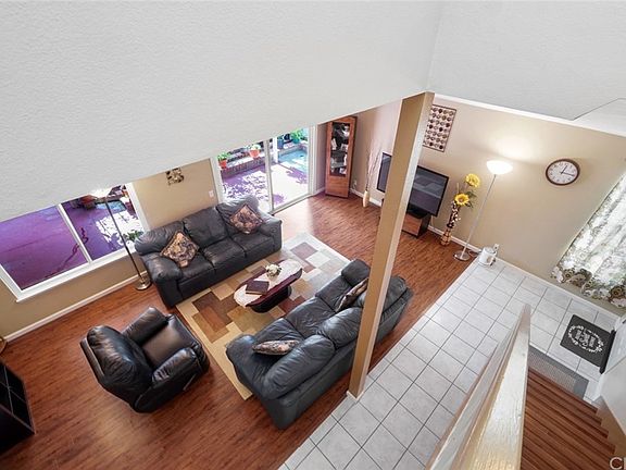 5th image of 1034 W Feather River Way