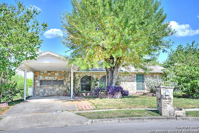 1st image of 6938 Apple Valley Dr