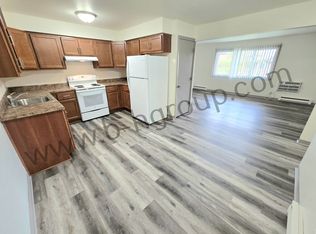 Washington Terrace, Kenosha, WI 53144