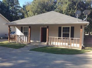 918 Reese Ln, Azle, TX 76020