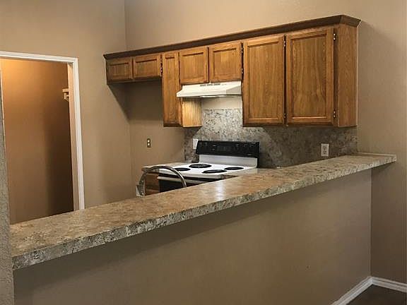 5th image of 5317 Northridge Blvd