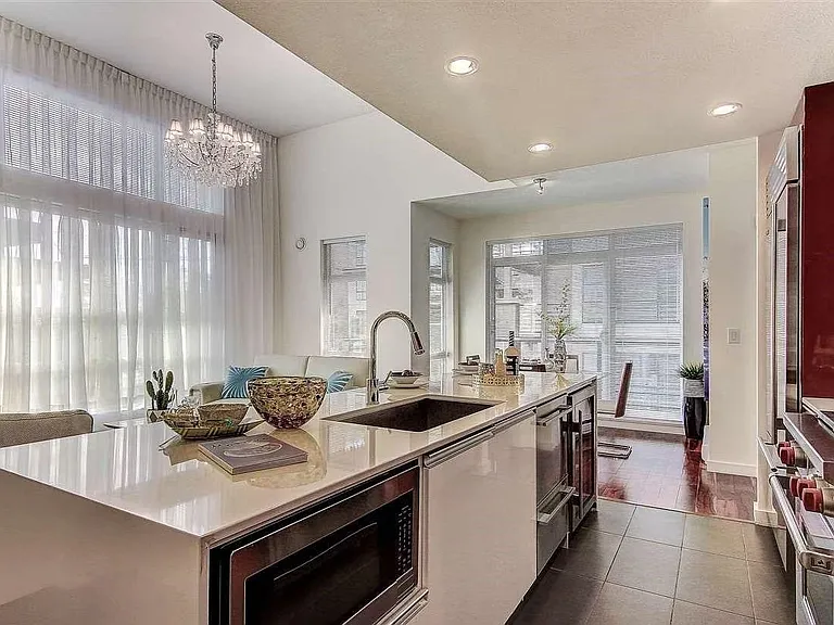 3479 Wesbrook Mall #Penthouse 3 — Photo 3