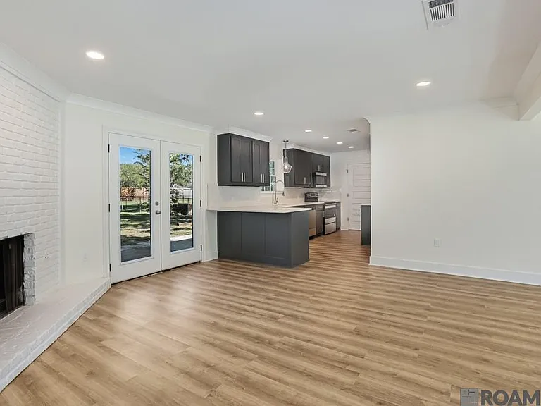 10159 Ridgely Dr — Photo 4