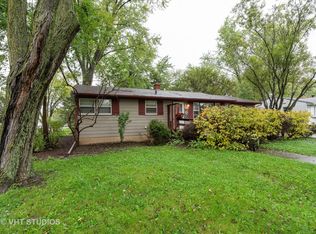 392 Margaret Ter, Cary, IL 60013