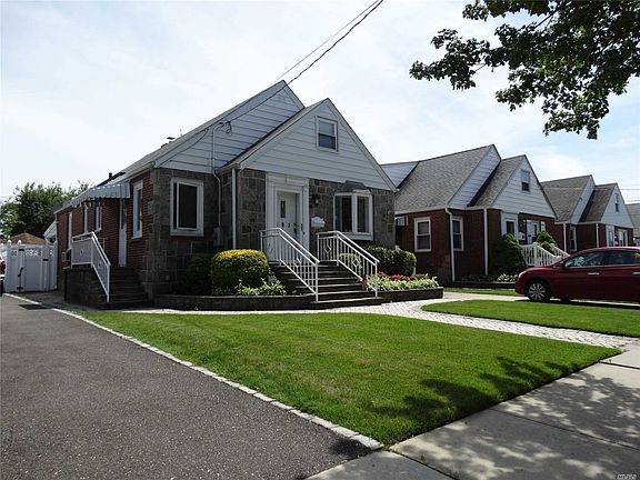 2nd image of 197 Dow Ave