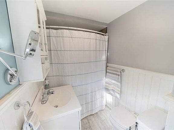 5th image of 50 Aetna St