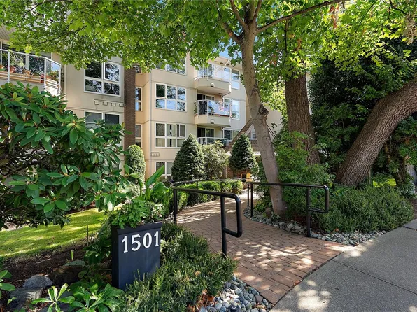 1501 Richmond Ave #204, Victoria, BC V8R 4P7