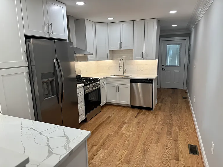 Main Floor Kitchen