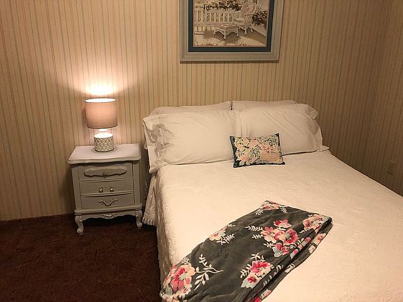 Quest room