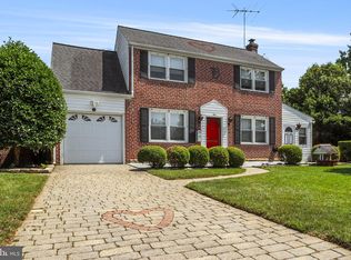 9 Strathaven Dr, Broomall, PA 19008