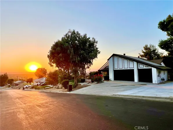 227 Mount Shasta Dr, Norco, CA 92860