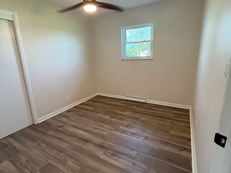 1565 S 600 W — Photo 6