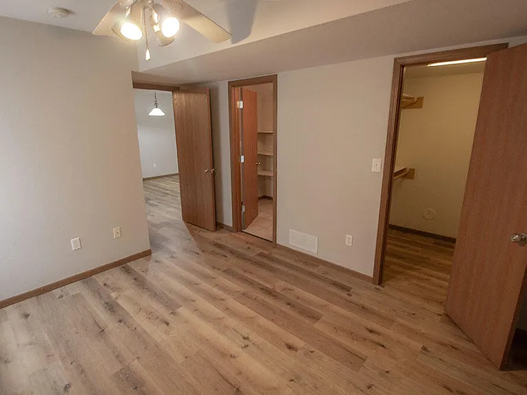 1516 Citadel Dr — Photo 11