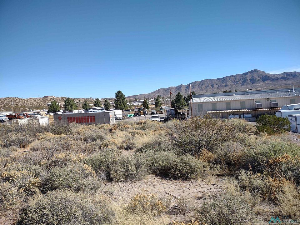2nd image of 9 Radium St