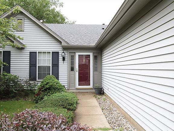 2nd image of 6553 Sandyhill Dr