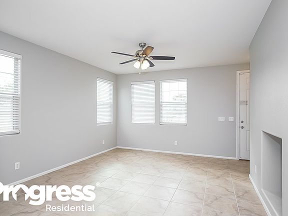 3rd image of 564 Fork Mesa Ct