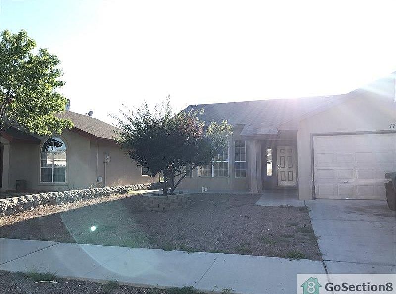 1st image of 1721 Gambel Quail Dr