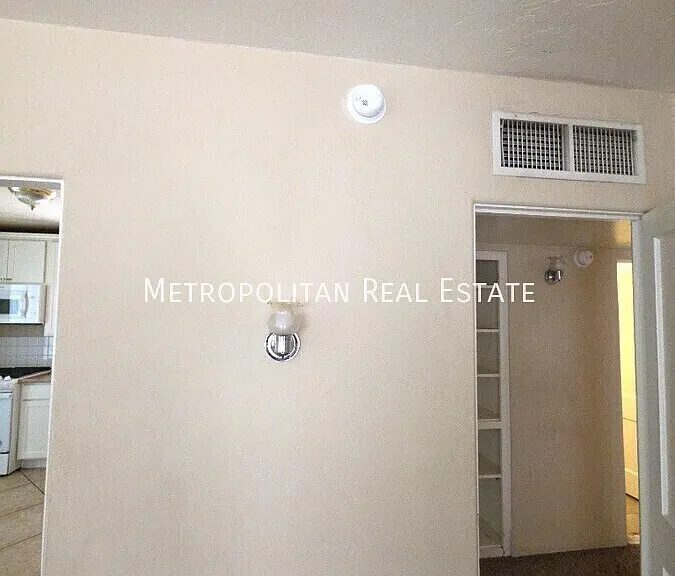 1118 W Roosevelt St — Photo 7