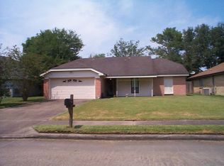 1237 Sagebrush St, Angleton, TX 77515