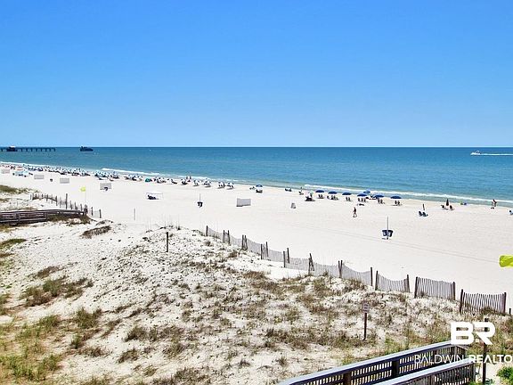 3rd image of 421 E Beach Blvd #657