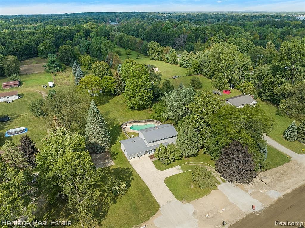 3676 Waldon Rd, Lake Orion, MI 48360 Zillow