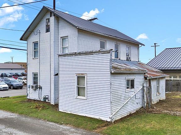 2nd image of 230 Norton Way