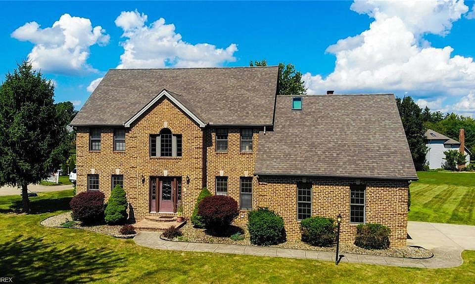 1st image of 3156 Chablis Ln