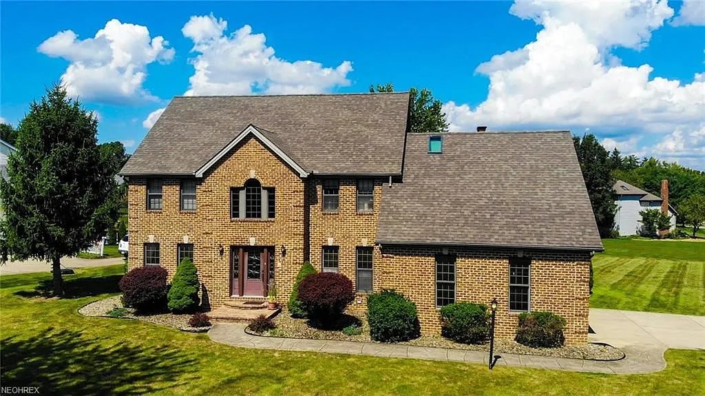 3156 Chablis Ln photo 1
