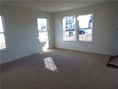 4th image of 2514 Thorney Wood Ln