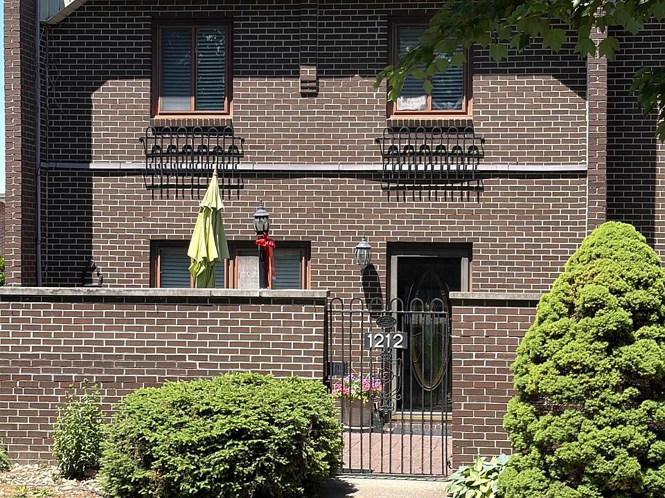 1st image of 1212 W Boulevard St