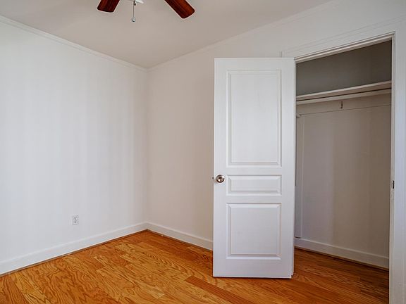 2nd image of 1410 Micheltorena St #1/4