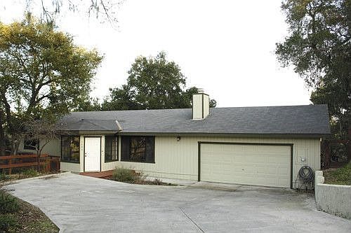 2nd image of 5600 Aguila Ave