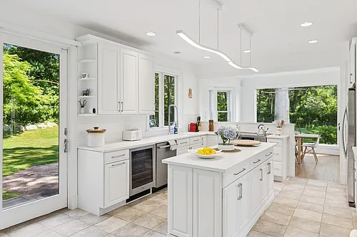 43 Lake Dr Photo 1