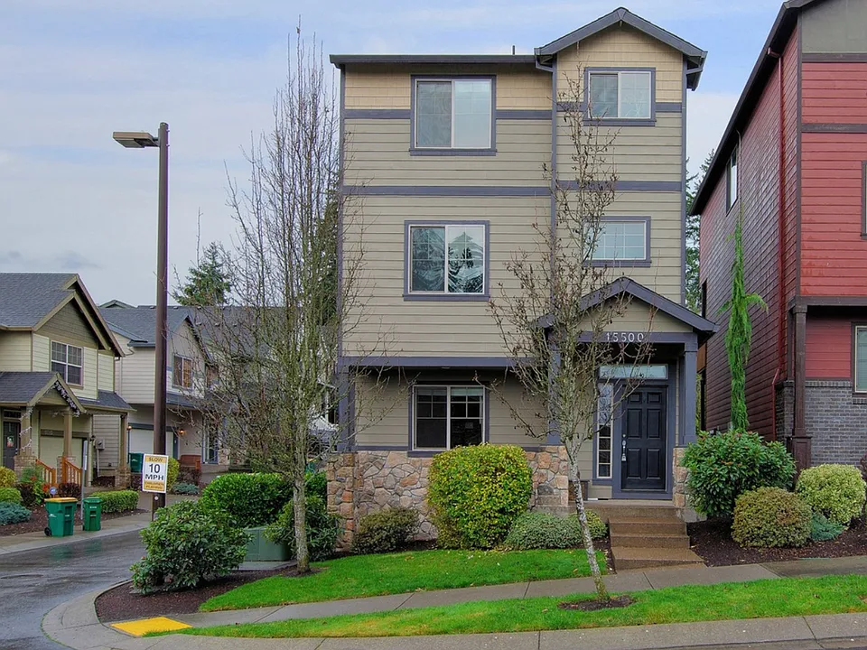15500 SW Stone Ridge Cir